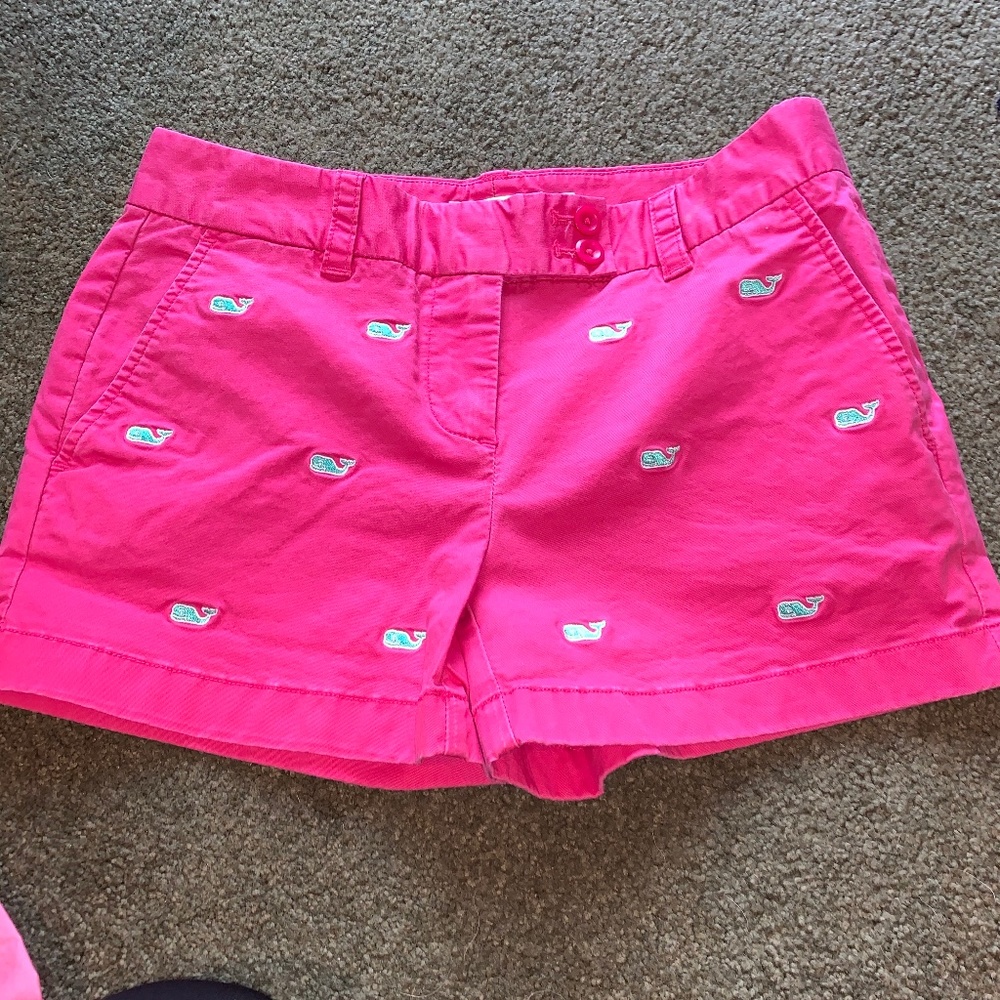 Vineyard Vines shorts